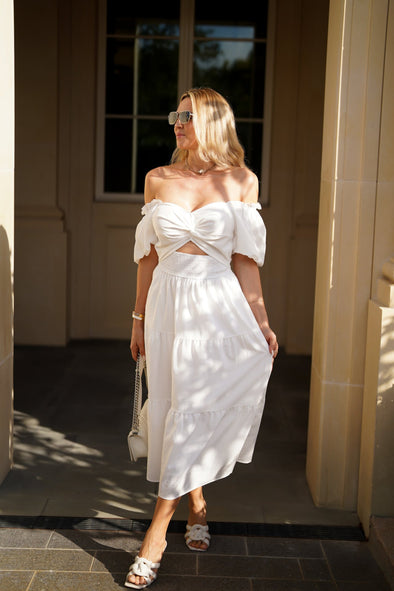 ZESICA Smocked Short Puff Sleeve Twist Knot Cutout Flowy Dresses