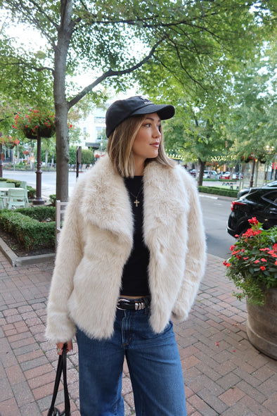 ZESICA Winter Faux Fur Coats Fluffy Jacket Lapel Shaggy Warm Outerwear