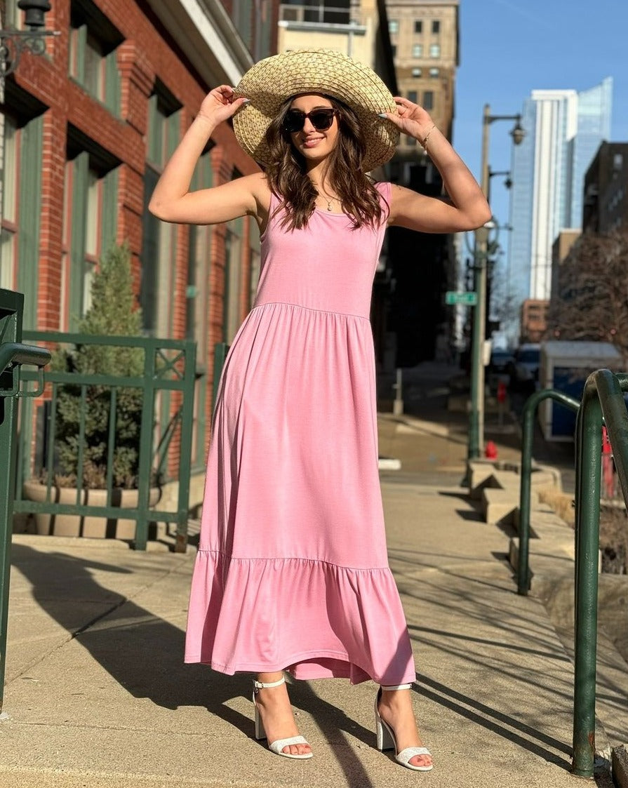 ZESICA Sleeveless Square Neck Tiered Swing Maxi Dress zesica ZESICA Sleeveless Square Neck Tiered Swing Maxi Dress zesica